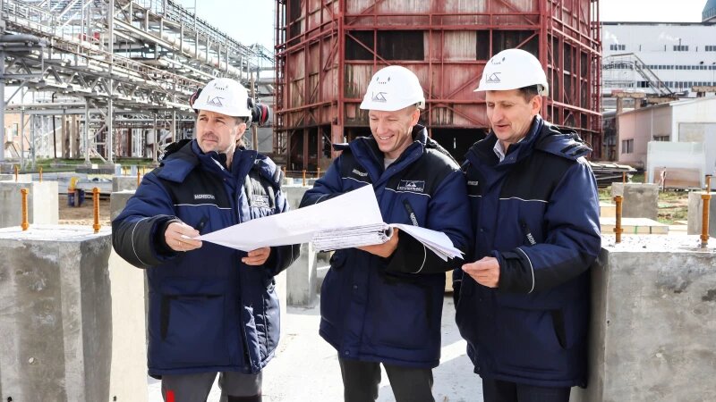     Строительство современной градирни с насосной станцией. Фото предоставлено АО «Кучуксульфат».