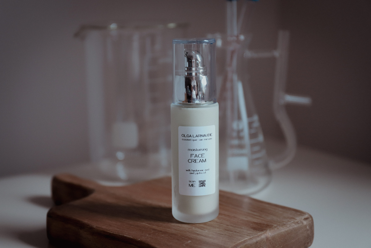 Крем для лица с гиалуроновой кислотой