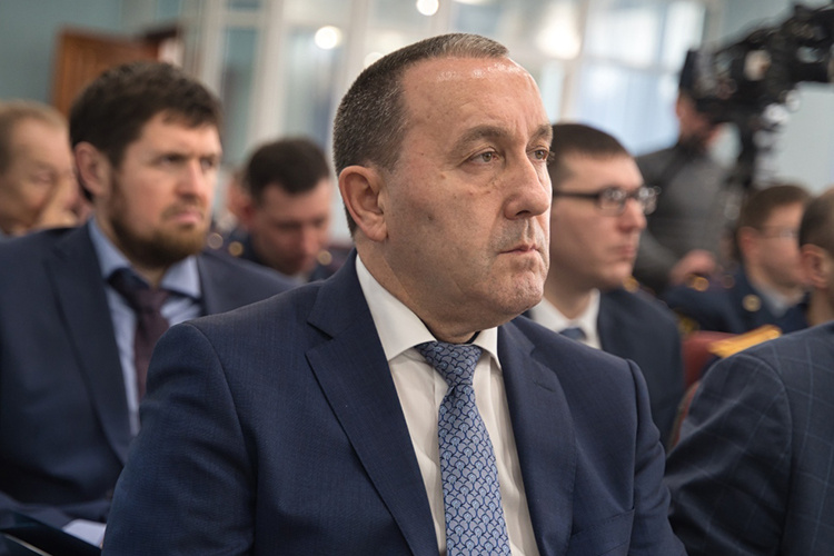    «Что-либо обещать вам сегодня по деньгам я не могу, нет у меня полномочий», — сообщил замминистра.   
Фото: «БИЗНЕС Online»