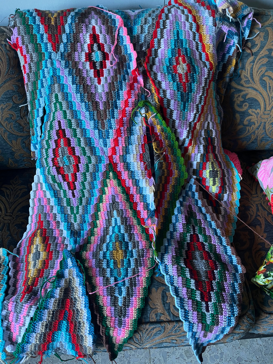 Личное фото . Это передняя часть кардигана. 