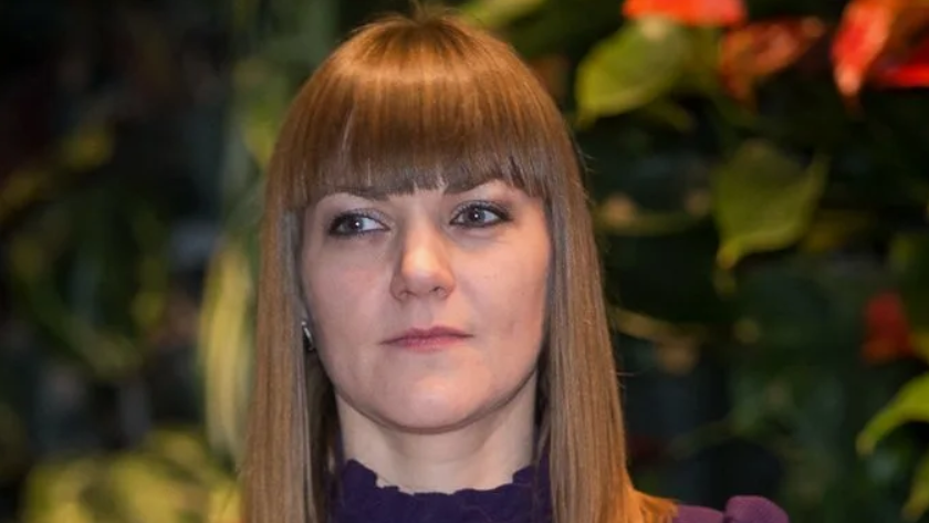 Анна Уколова