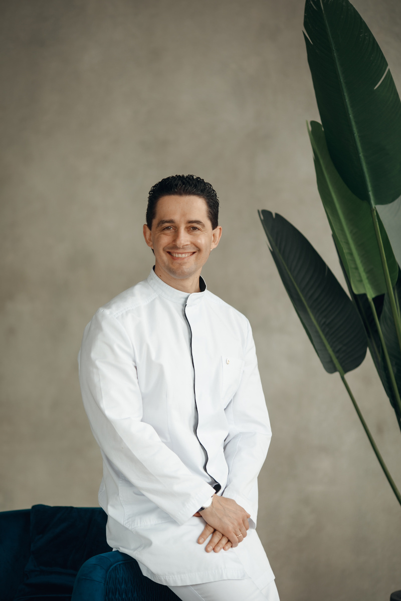 Фотография взята с сайта стоматологии Дмитрович Фэмили https://www.dmitrovich.ru/