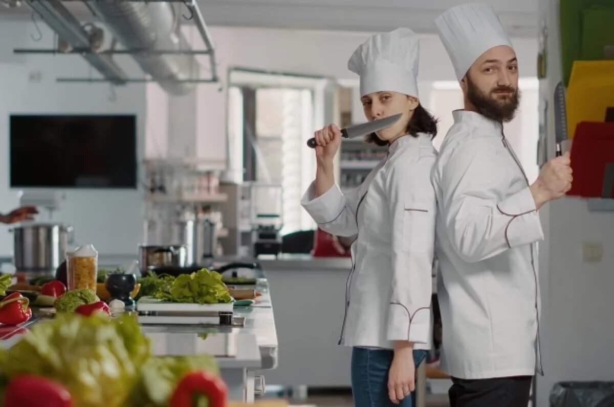    Нижегородским ресторанам не хватает около 1500 поваров