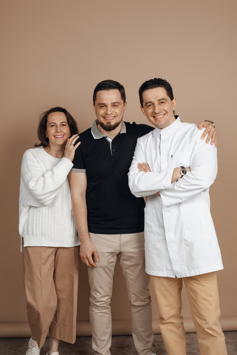 Фотография взята с сайта стоматологии Дмитрович Фэмили https://www.dmitrovich.ru/