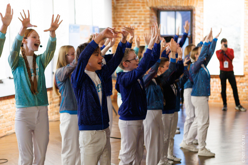    Об этом на подведении итогов конкурса этого года заявил мэр Роман Маслов. Мероприятие прошло 29 октября в арт-пространстве "Петров Ям"