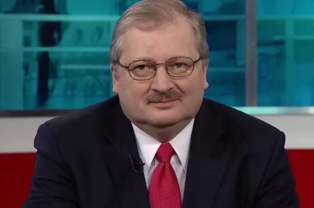    Дарчиев рассказал о воссоединении семей после письма Меланьи Трамп к Путину