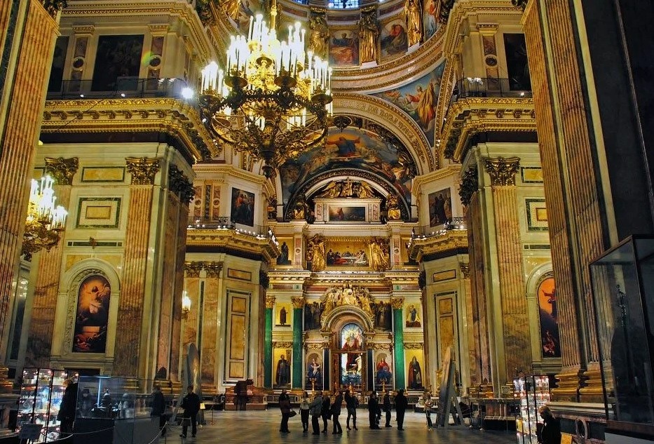 Внутренняя часть собора