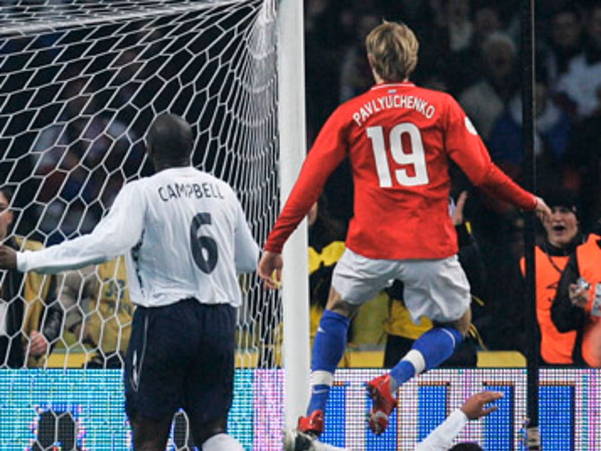     Гол Павлюченко в ворота сборной Англии