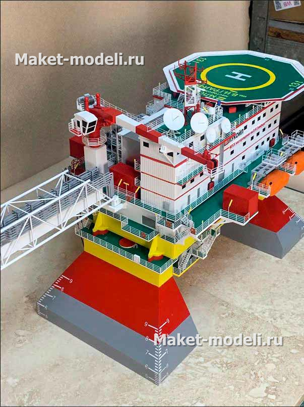 Масштабный макет промышленной буровой установки изготовленной на заказ