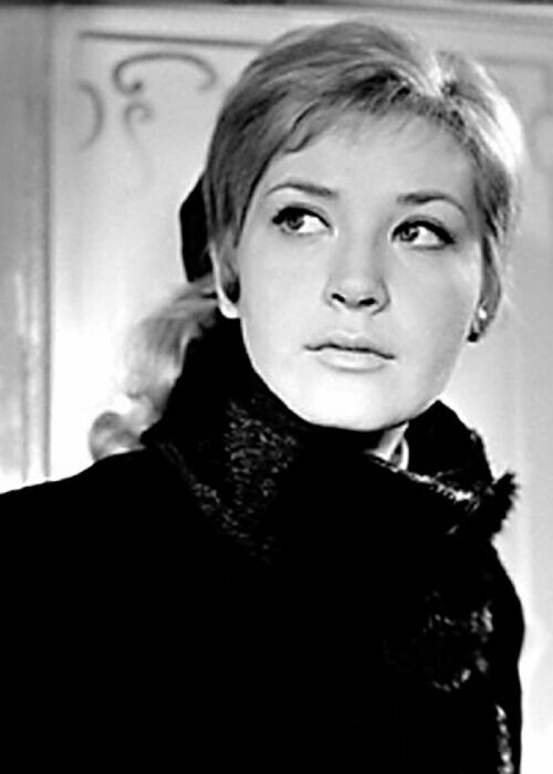 Людмила Максакова