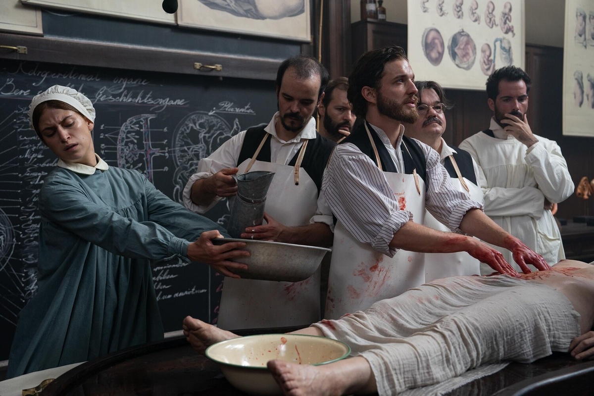 Фильм «Земмельвейс» 2023 года 