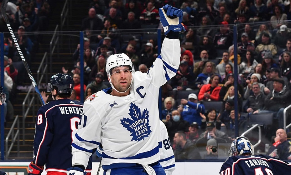    Таварес стал 49‑м хоккеистом, забившим 500 голов в НХЛ. Фото: НХЛ