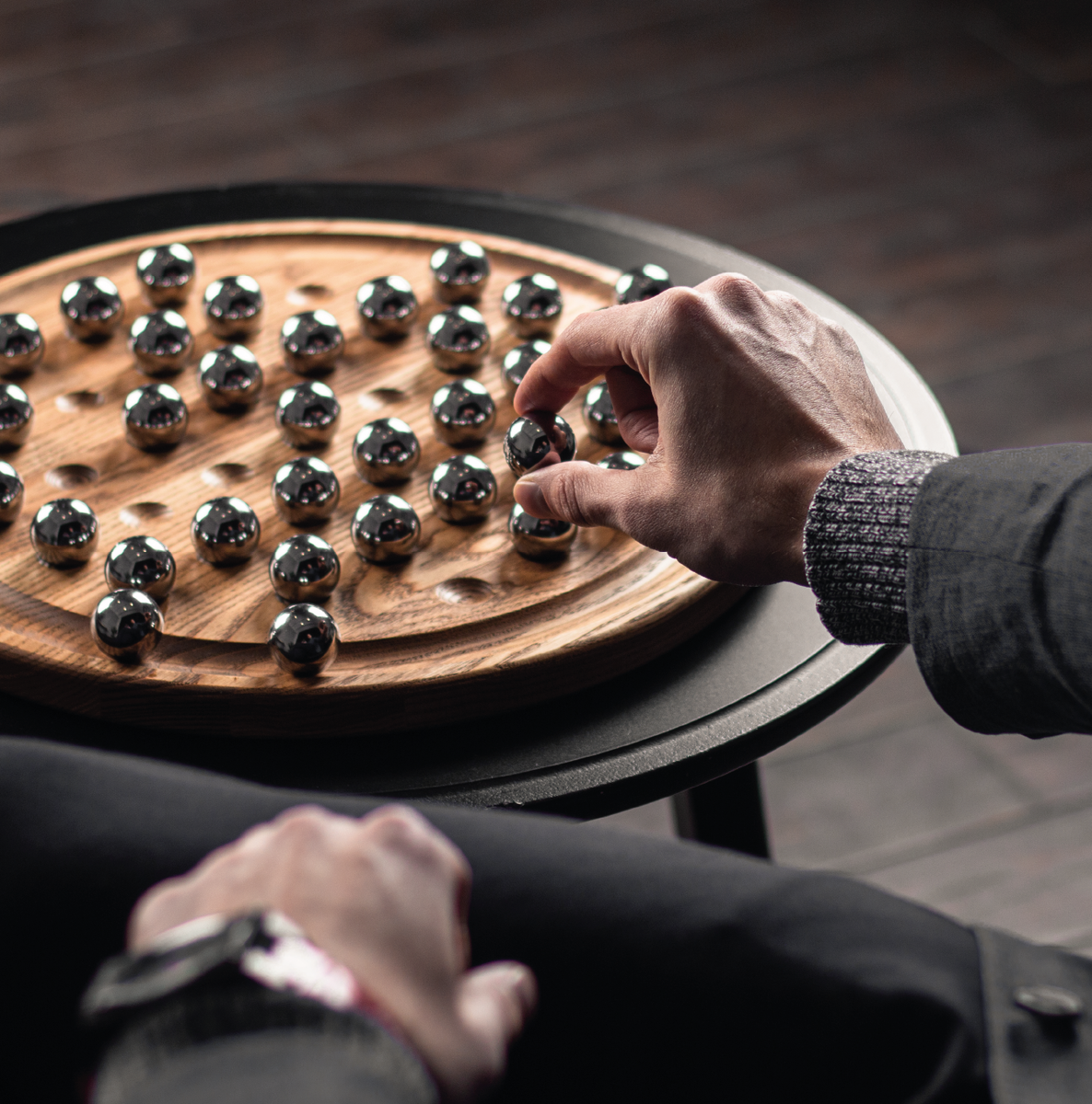 Настольная игра головоломка Солитер "Рассвет"