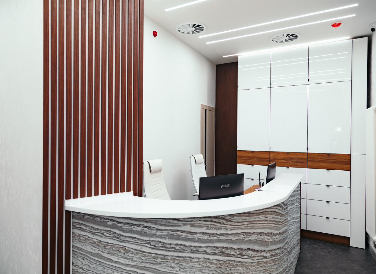 Фотография взята с сайта стоматологии Дмитрович Фэмили https://www.dmitrovich.ru/