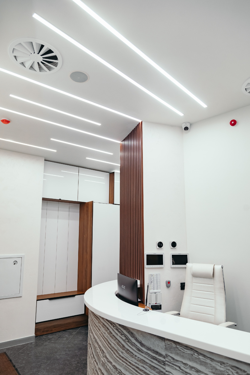 Фотография взята с сайта стоматологии Дмитрович Фэмили https://www.dmitrovich.ru/