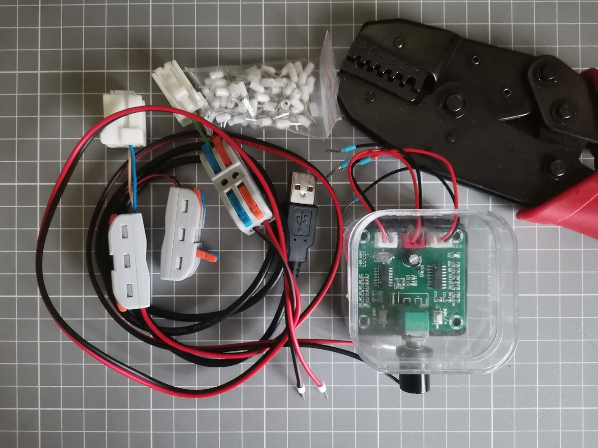 Отрезаем и обжимаем провода необходимой длины