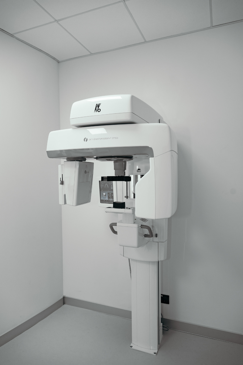 Фотография взята с сайта стоматологии Дмитрович Фэмили https://www.dmitrovich.ru/