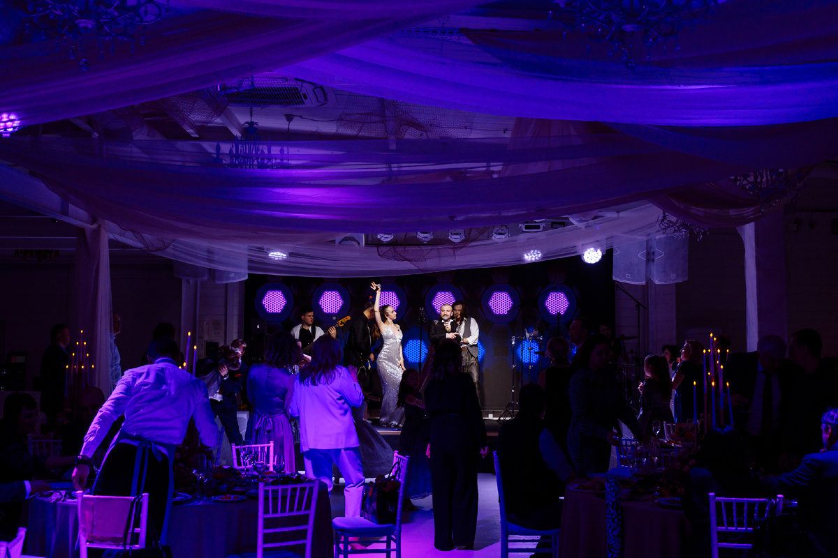 Организуйте свой новогодний корпоратив "под ключ" в банкетном зале «КРЫМ terrace Moscow»