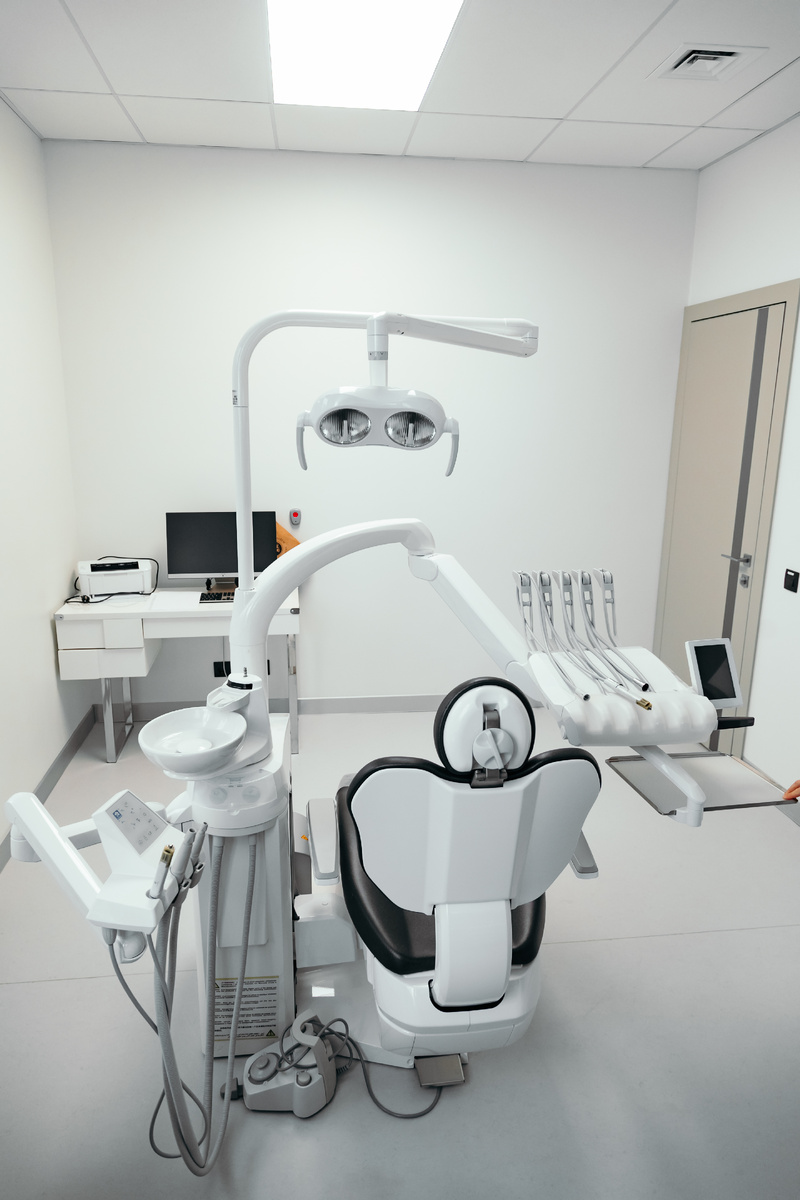 Фотография взята с сайта стоматологии Дмитрович Фэмили https://www.dmitrovich.ru/