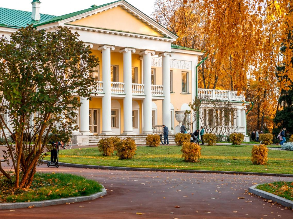    Фото: Государственный исторический музей-заповедник «Горки Ленинские»