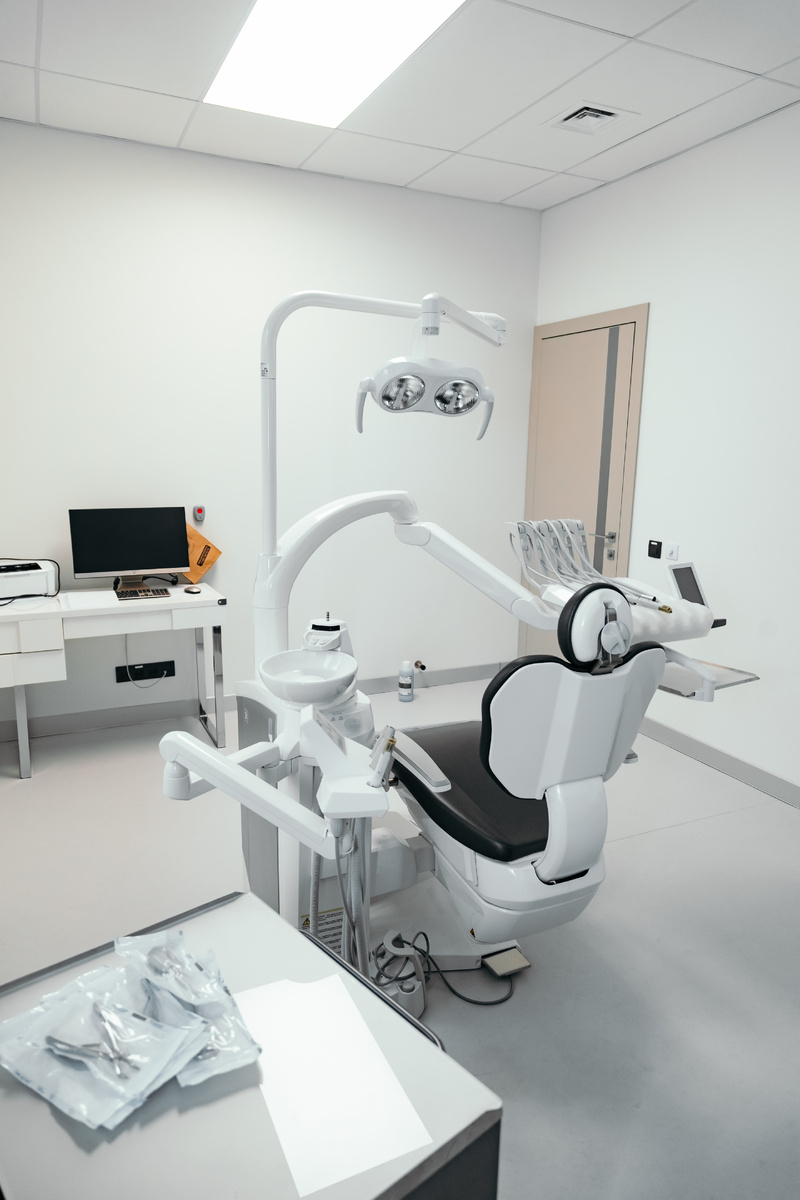 Фотография взята с сайта стоматологии Дмитрович Фэмили https://www.dmitrovich.ru/