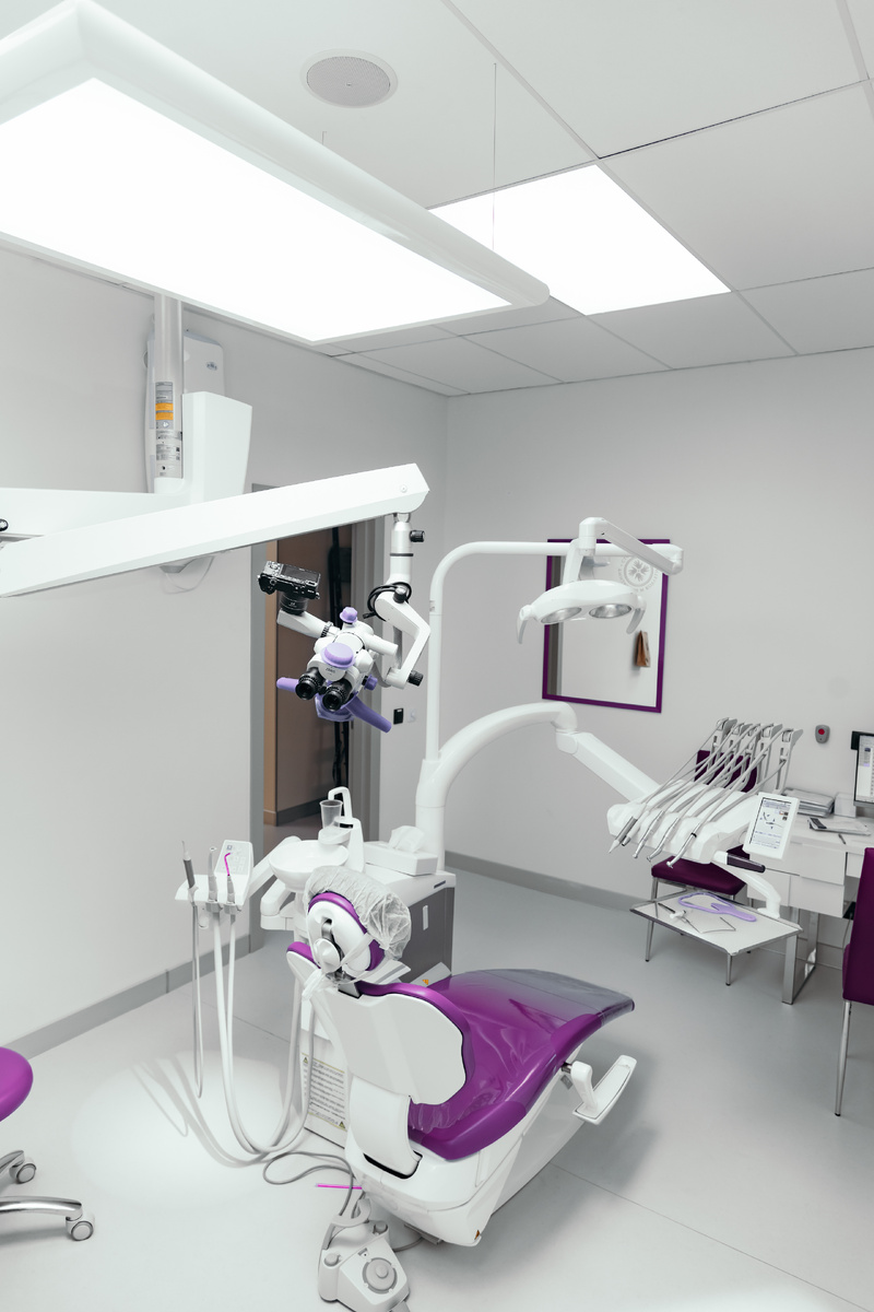 Фотография взята с сайта стоматологии Дмитрович Фэмили https://www.dmitrovich.ru/