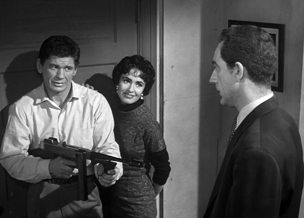 Вместе с супругой в кино