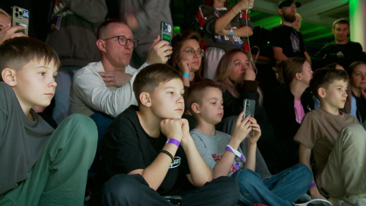 Зрители чемпионата по брейкингу