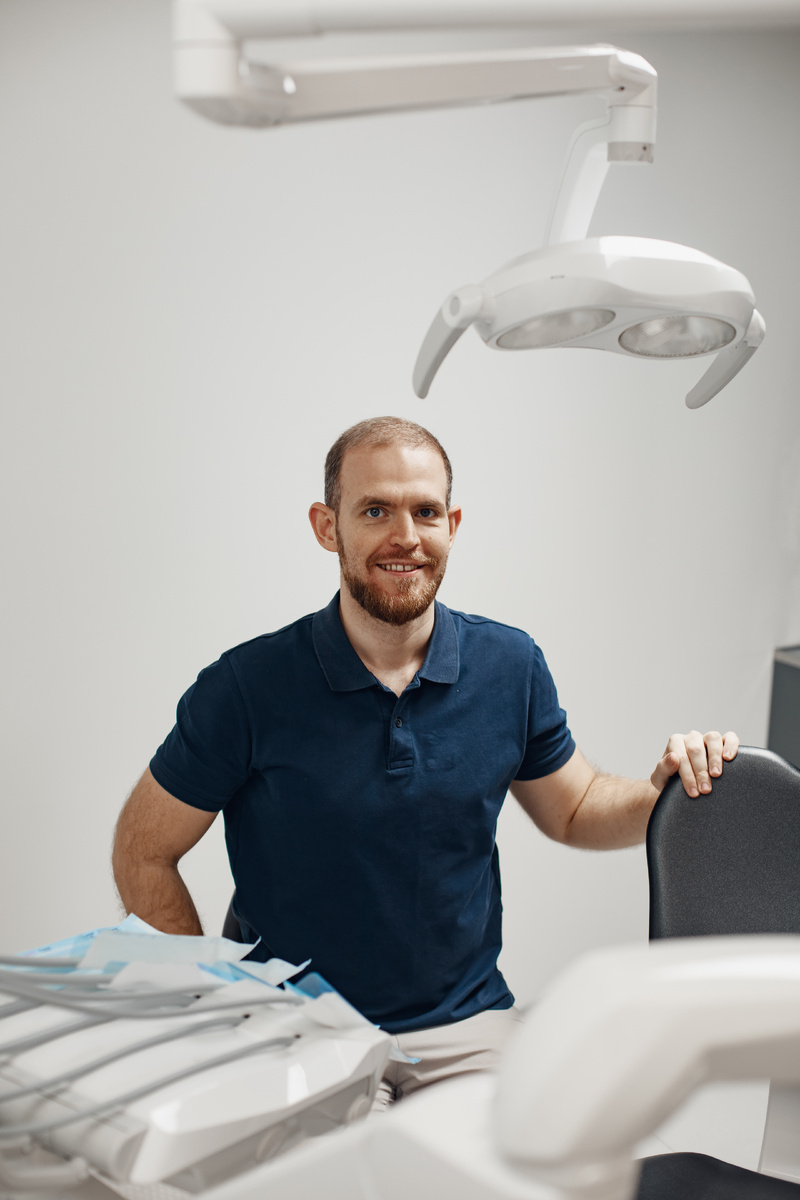 Фотография взята с сайта стоматологии Дмитрович Фэмили https://www.dmitrovich.ru/