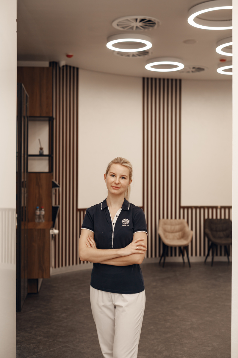 Фотография взята с сайта стоматологии Дмитрович Фэмили https://www.dmitrovich.ru/