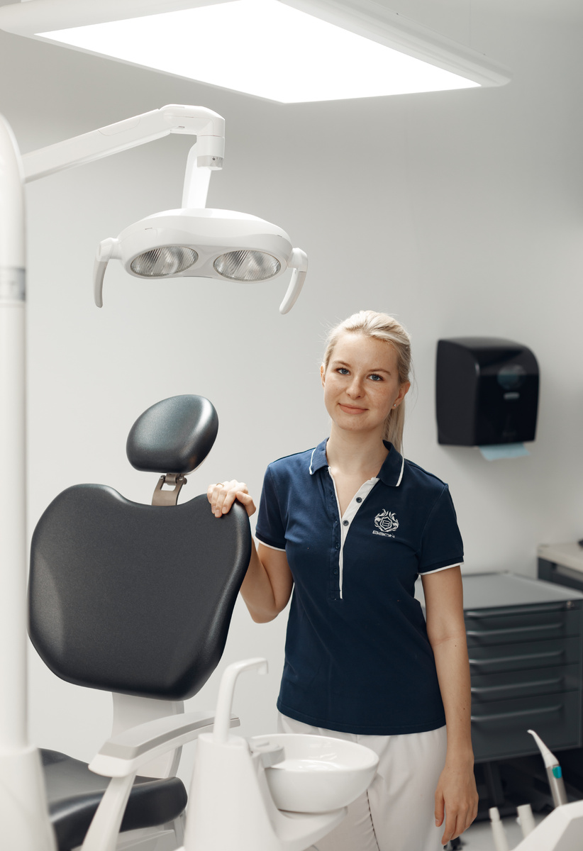 Фотография взята с сайта стоматологии Дмитрович Фэмили https://www.dmitrovich.ru/