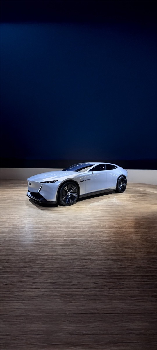    Mazda Vision X-Coupe