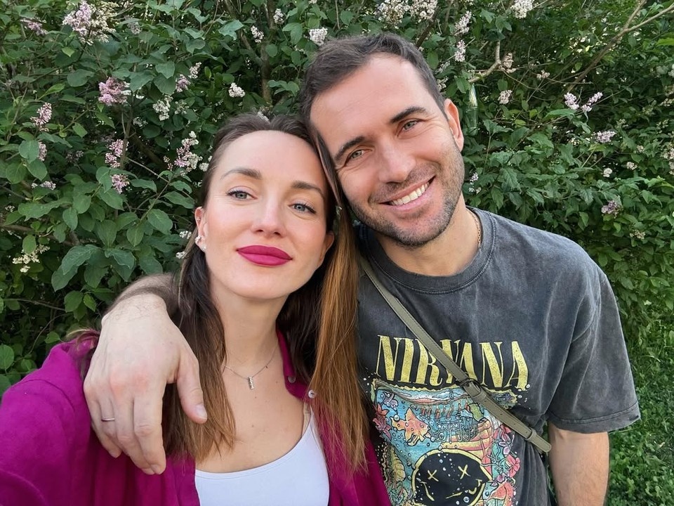 Александр Кержаков и его нынешняя жена Евгения Ледащева. Фото: соцсети Александра Кержакова