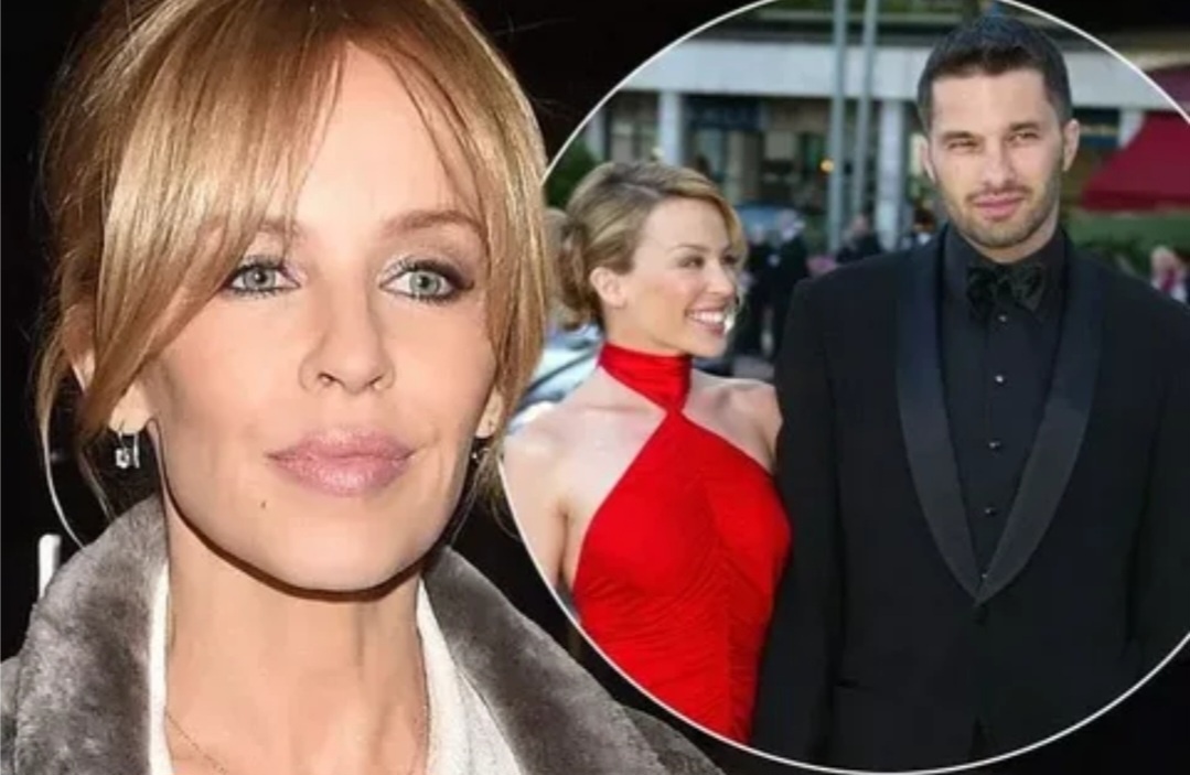 Звезда, артистка и ее многие романы. О которых еще и не все знают. Но теперь читайте с удовольствием и узнавайте что у нее происходит