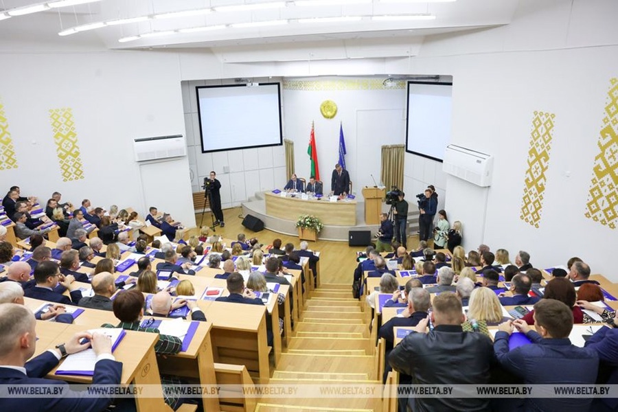    V Съезд белорусского общества "Знание" проходит в Минске
