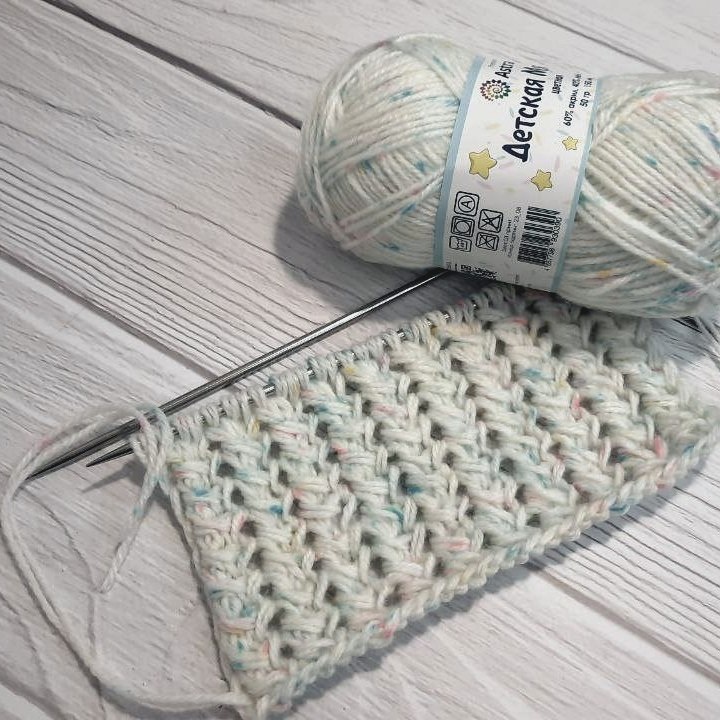 Вяжем узор спицами