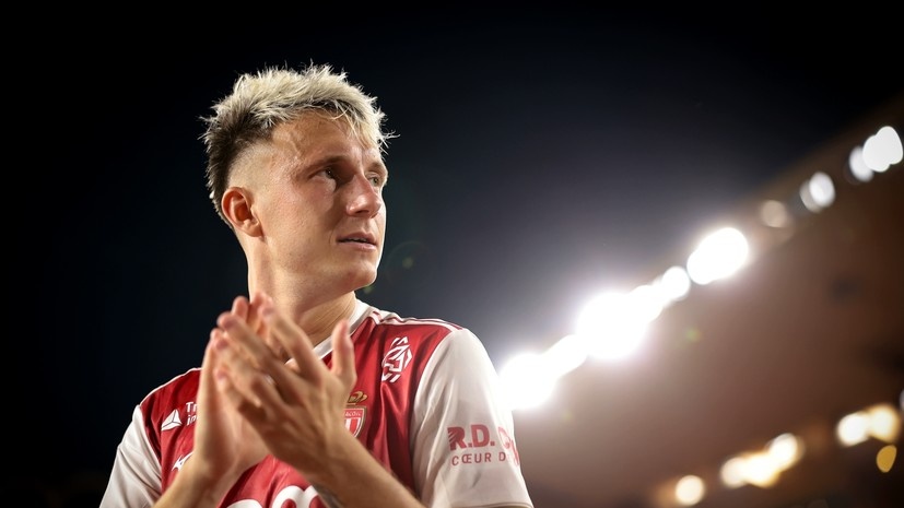     Российский полузащитник «Монако» Александр Головин Gettyimages.ru Jonathan Moscrop / Contributor