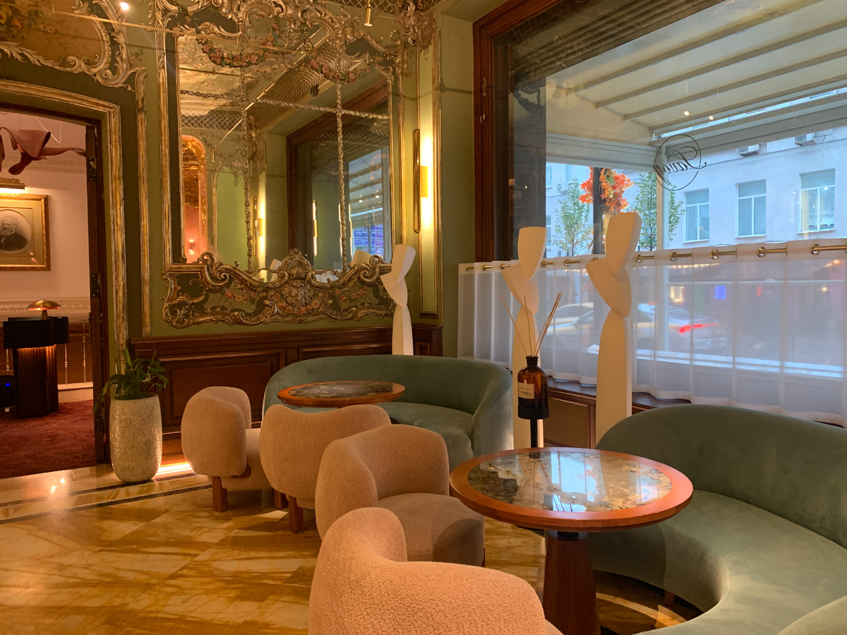 Интерьер ресторана Savoy