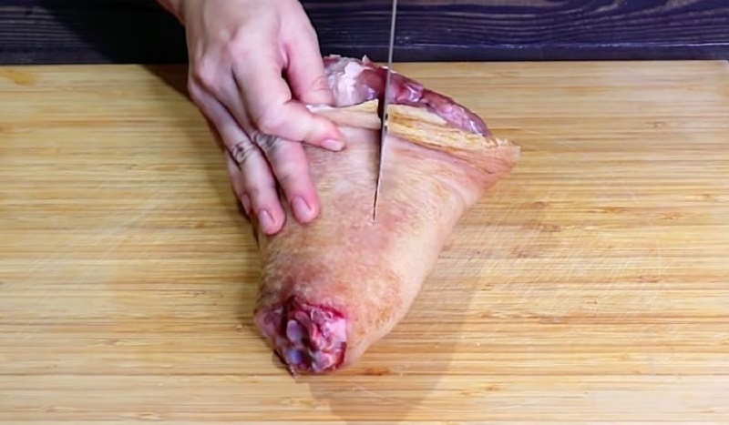 Домашняя ветчина из рульки: как превратить мясо в настоящий деликатес