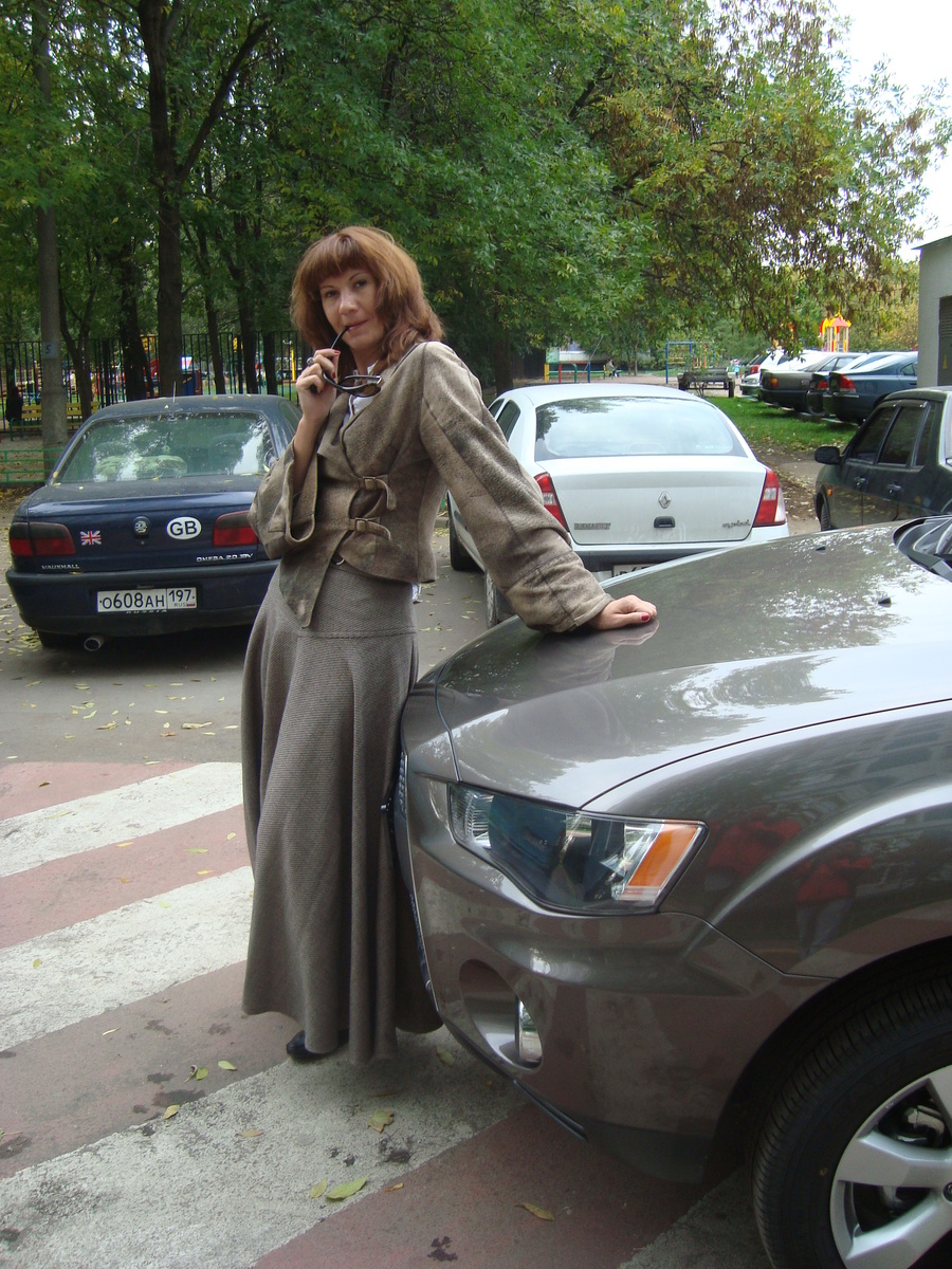 Ну, Hermes не Hermes, а эту юбку лично Вячеслав Зайцев для меня спроектировал