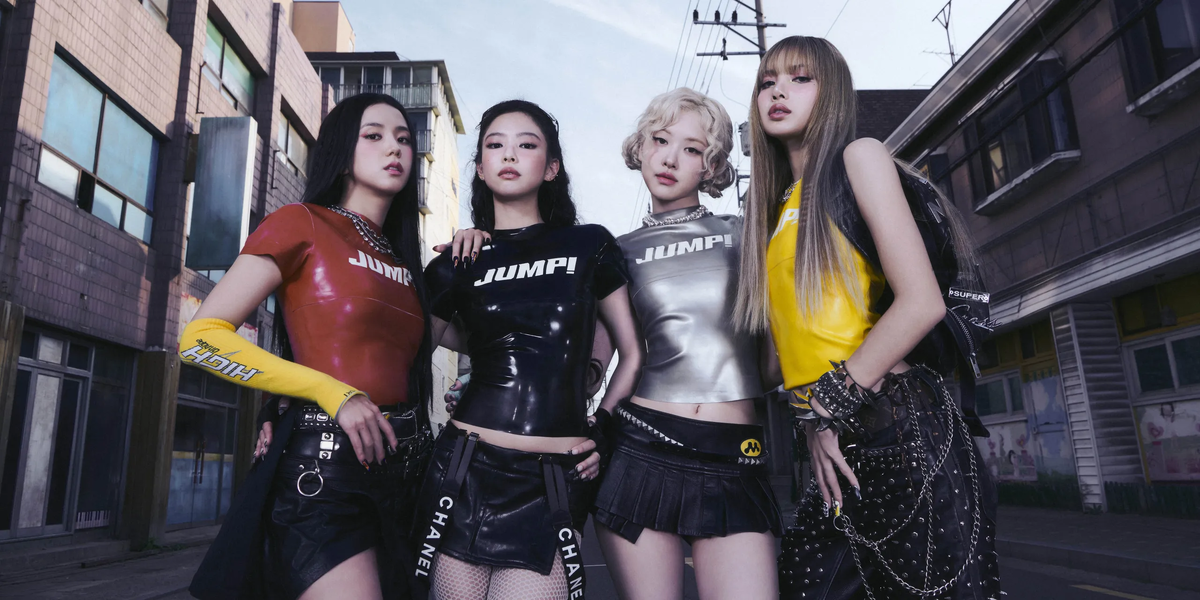 Уже после основания своих агентств девушки камбэкнулись с синглом JUMP