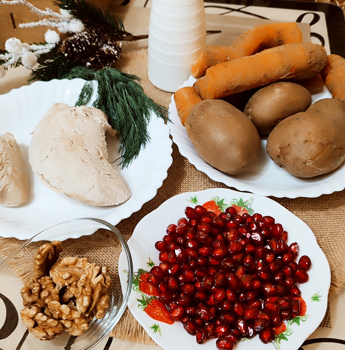 Мож использовать филе индейки - мне больше нравится! 