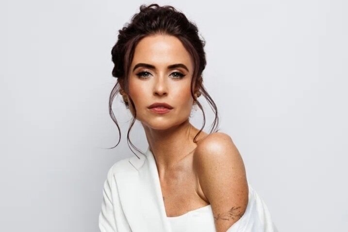     «Маша наконец-то выходит замуж!»: Мирослава Карпович раскрыла секреты съемок фильма «Папины дочки. Мама вернулась»