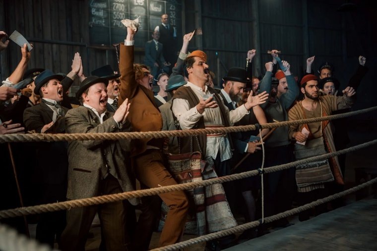  Звездные гости смогли посмотерть сериал за несколько дней до премьеры