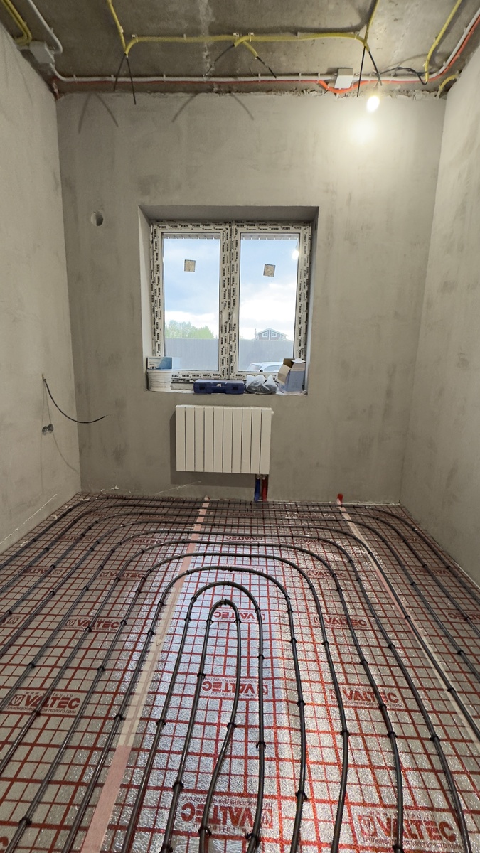 Тёплый пол и радиатор