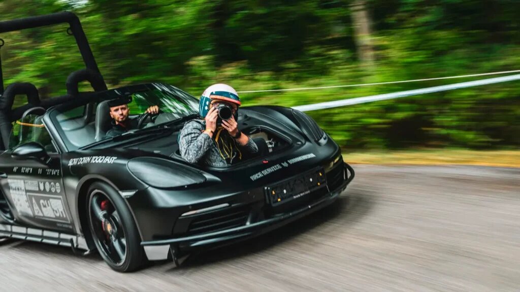    Porsche создал уникальный Boxster для съемок автомобилей (источник изображения) News Express Team