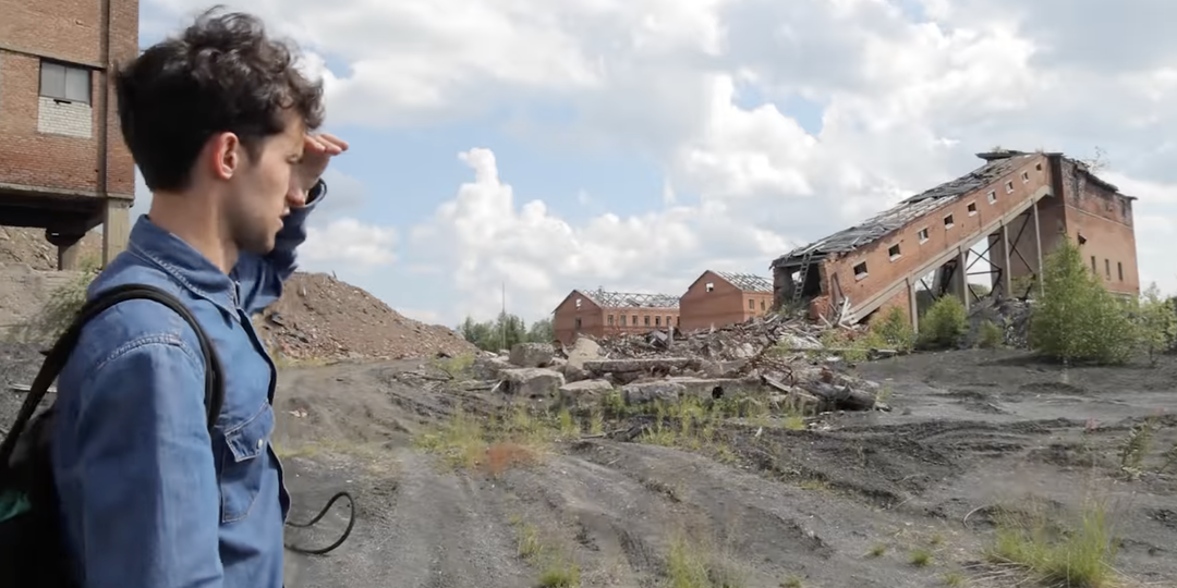 Москвич купил квартиру за 40 тысяч рублей и попробовал там жить. Вот что из этого вышло