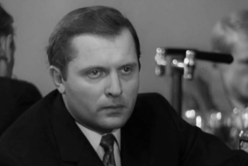 Роль разведчика Емельянова в фильме "Семнадцать мгновений весны" (1973)