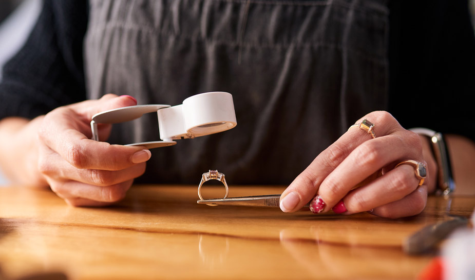 Оценка ювелирного украшения