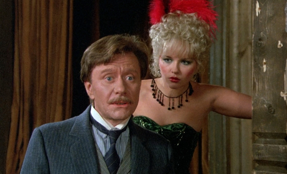 Кадр из кинофильма "Человек с бульвара Капуцинов", 1987 г., режиссер Алла Сурикова, сценарист Эдуард Акопов, композитор Геннадий Гладков (скриншот)